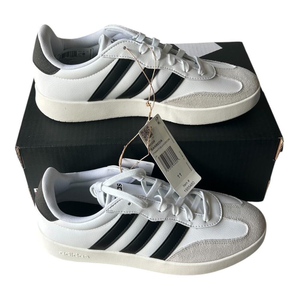 Adidas Women's Barreda Shoe White Size 11